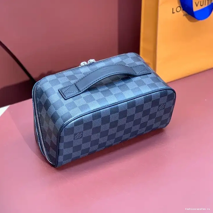 Fashionrepsfam ru Bags LV 2408YA0173 0509